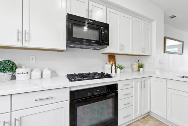 2333 Gibbons Street, Hayward CA: https://media.crmls.org/mediaz/6a329457-8b3c-416a-8db5-e6b6a673db79.jpg