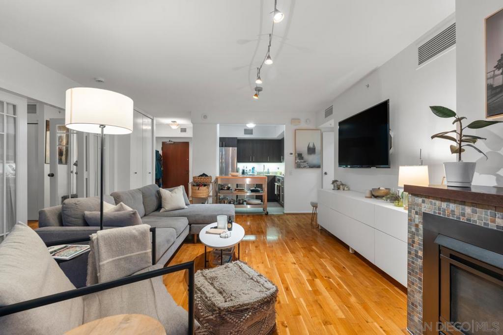 500 Harbor Dr. - photo 13