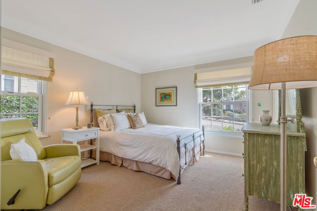 MLS #25496455 image #16