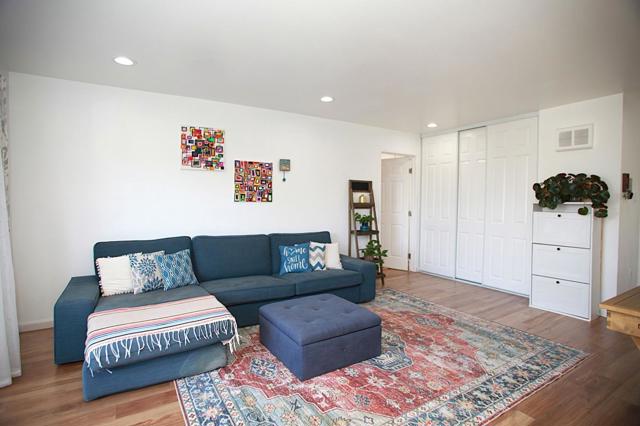 815 N Humboldt Street, San Mateo CA: https://media.crmls.org/mediaz/6a34c362-95f2-4bcf-85b2-55ad43d44091.jpg