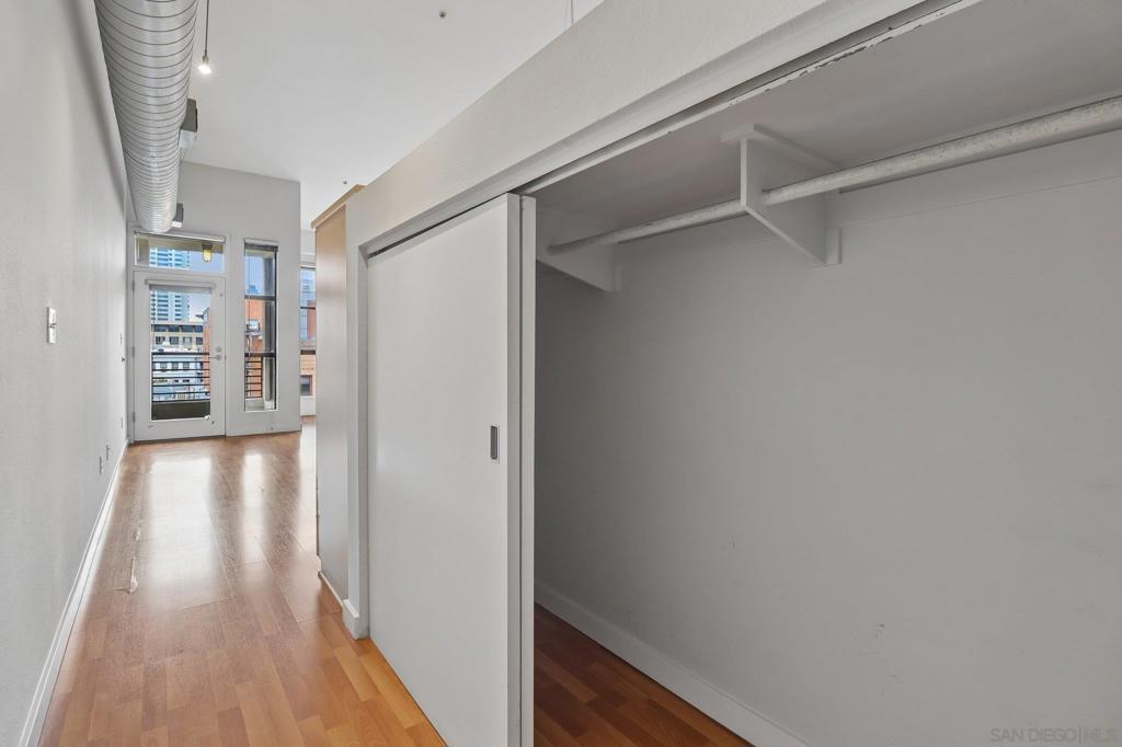 777 6th Avenue - photo 8