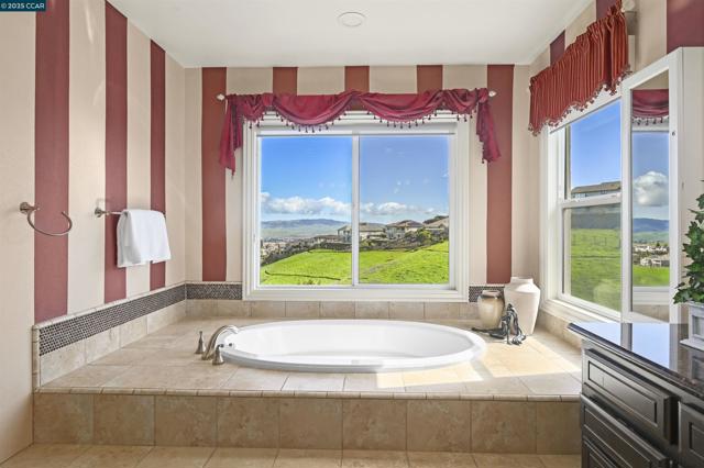 Image 21 of 60 For 3188 Ashbourne Cir