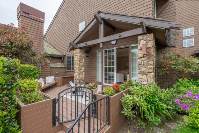 9904 Club Place, Carmel CA: https://media.crmls.org/mediaz/6a38c8ba-4ca1-4dc3-8010-3c77ef7c4205.jpg