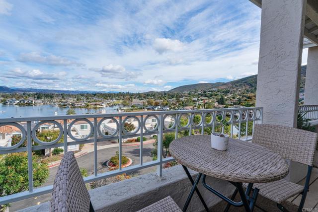 Detail Gallery Image 16 of 26 For 1526 via Risa, San Marcos,  CA 92078 - 3 Beds | 2 Baths