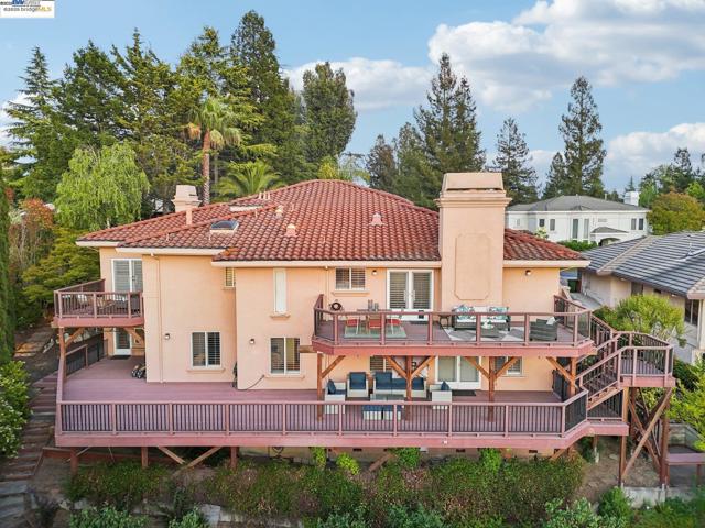 20340 Hunters Knls, Castro Valley CA: https://media.crmls.org/mediaz/6a3aa511-3929-418c-9abf-4dd5410af7c0.jpg