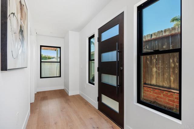 Detail Gallery Image 5 of 22 For 163 Norfolk Dr, Cardiff By The Sea,  CA 92007 - 2 Beds | 2 Baths