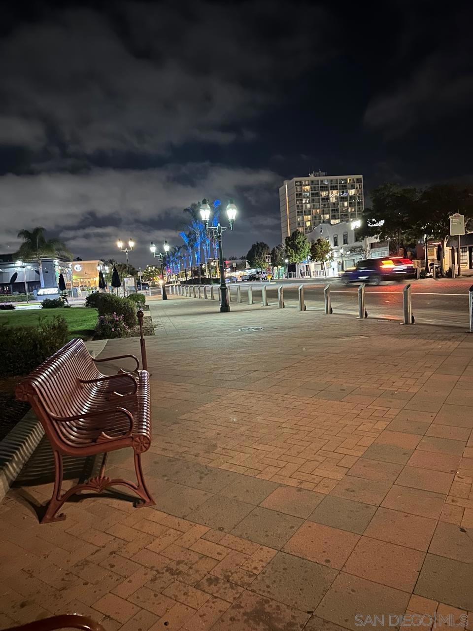 https://media.crmls.org/mediaz/6a3ae994-e79a-42aa-9d77-7483787e88ce.jpg?preset=X-Large