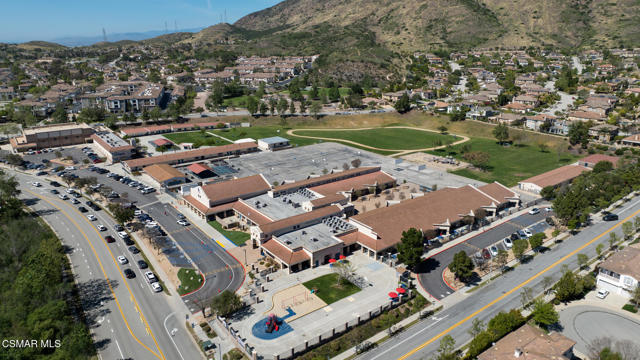 Image 77 of 79 For 4347 Via Entrada