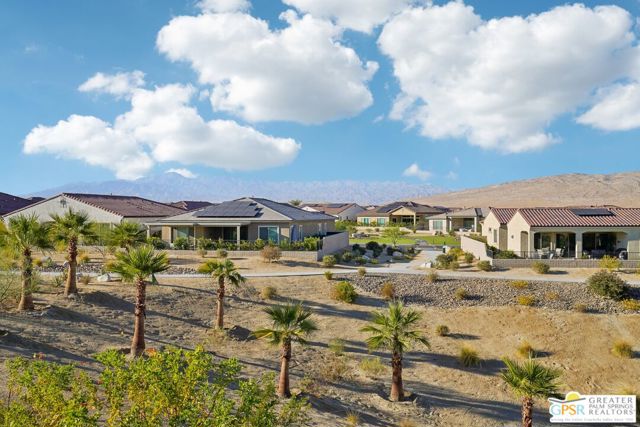 101 Zinfandel, Rancho Mirage CA: https://media.crmls.org/mediaz/6a3e4b8b-e41d-43ae-878f-2c07674ab2ee.jpg