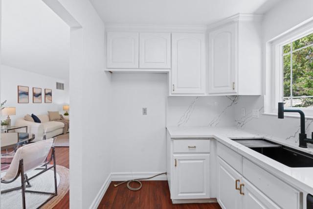 2124 Canoas Garden Avenue, San Jose CA: https://media.crmls.org/mediaz/6a42ff2f-26d0-4def-a51a-bafb2fe8e3ab.jpg