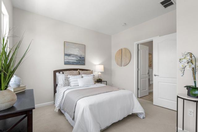 104 N Hummingbird Lane, San Mateo CA: https://media.crmls.org/mediaz/6a432e49-1da2-410f-8658-5aaa0e0926da.jpg