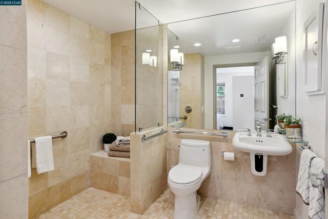 4397 N Water Oak Ct., Concord CA: https://media.crmls.org/mediaz/6a43ad70-b76b-4a58-903a-f2b05136c26c.jpg