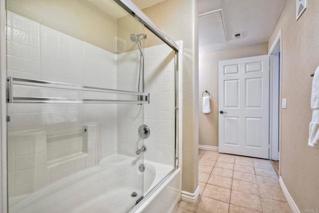 9263 Regents Road, La Jolla CA: https://media.crmls.org/mediaz/6a43bffd-22c3-48b1-8b57-0381dd78d0f7.jpg