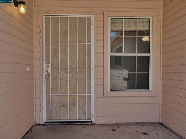 4212 Dunster Drive, Salida CA: https://media.crmls.org/mediaz/6a4442f1-82e9-4afe-9db2-d209841e7f5c.jpg
