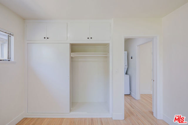 11825 Iowa Avenue, Los Angeles CA: https://media.crmls.org/mediaz/6a451e04-c17e-422f-9ba2-a5378fe1bca4.jpg