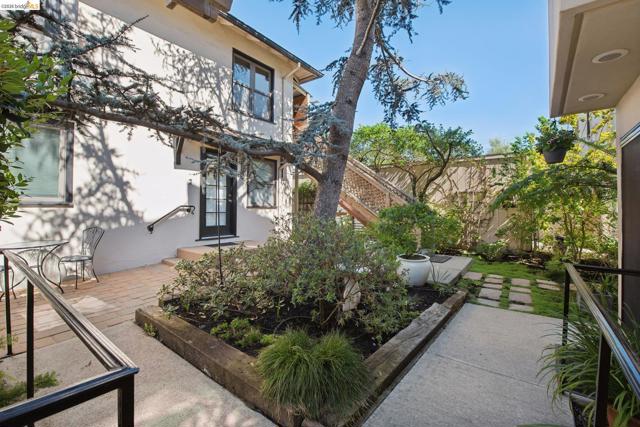 Image 43 of 60 For 1260 63rd St.