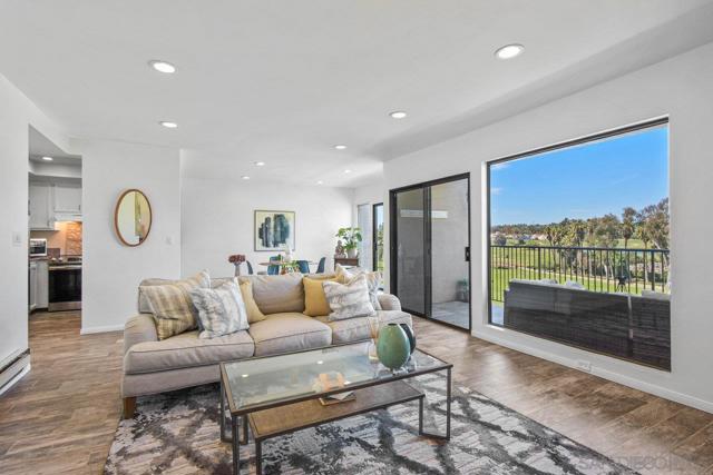 2348 La Costa Ave, Carlsbad CA: https://media.crmls.org/mediaz/6a4710a7-3103-4879-8fff-27df0a0e2257.jpg