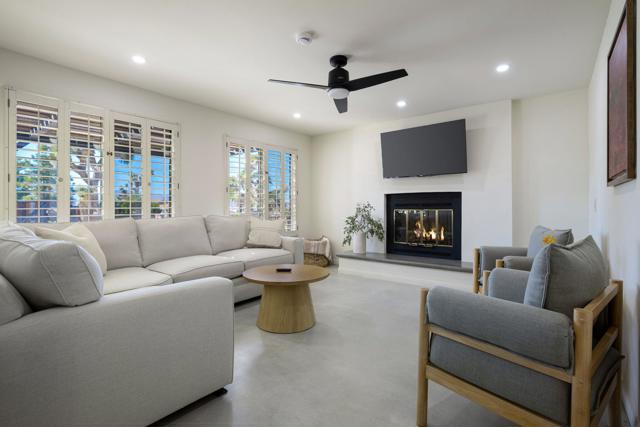 8799 Palomar Avenue, Yucca Valley CA: https://media.crmls.org/mediaz/6a472c9c-c9c7-41a7-b09e-652201276382.jpg