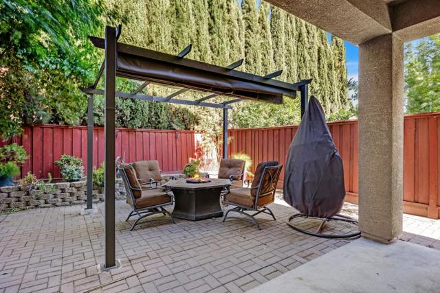 134 N Menlo Park Street, Mountain House CA: https://media.crmls.org/mediaz/6a483732-9249-41bc-b717-7c1fd406fc2e.jpg