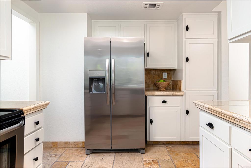 968 Mimosa Avenue - photo 9