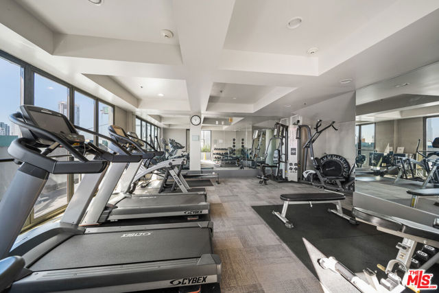 849 S Broadway, Los Angeles CA: https://media.crmls.org/mediaz/6a49a922-2a98-4f2f-82dd-9ed0c2de4368.jpg