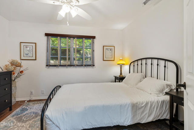 5321 Alta Canyada Road, La Canada Flintridge CA: https://media.crmls.org/mediaz/6a49e4b5-0fd5-4613-b424-dea47e413944.jpg