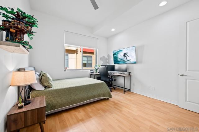 465 S Cleveland St, Oceanside CA: https://media.crmls.org/mediaz/6a49e4f4-6525-44d7-a985-c001cf391a36.jpg