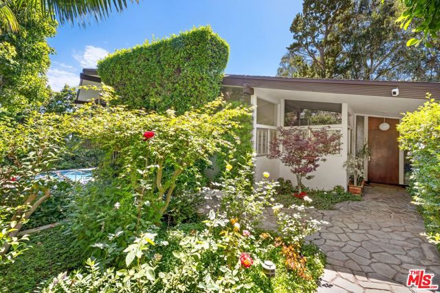 1467 Amalfi Drive, Pacific Palisades, California 90272, 4 Bedrooms Bedrooms, ,4 BathroomsBathrooms,Single Family Residence,For Sale,Amalfi,24412307