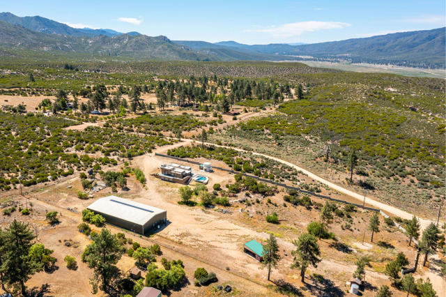 Image 4 of 83 For 28990 Bonita Vista Road