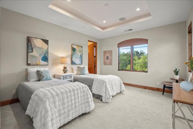 1571 Fairway Drive, Los Altos CA: https://media.crmls.org/mediaz/6a4ba51f-2afe-477e-b5ff-6da561e3584c.jpg