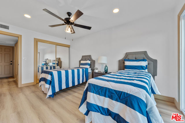 1722 E Turmont Street, Carson CA: https://media.crmls.org/mediaz/6a4da9de-214d-408c-b902-1ab347c95258.jpg