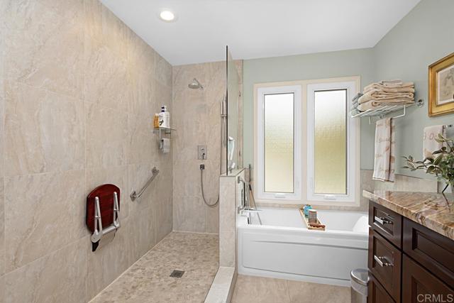 Detail Gallery Image 35 of 56 For 4719 Bryce Cir, Carlsbad,  CA 92008 - 3 Beds | 2/1 Baths