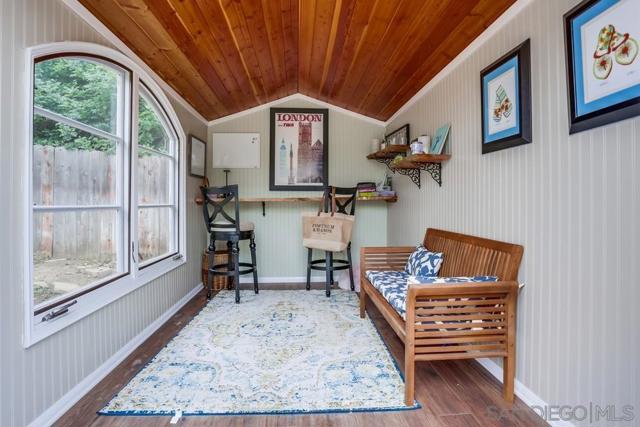 2293 Alta Vista Drive, Vista CA: https://media.crmls.org/mediaz/6a4e65b3-07e2-4cfd-ad5a-ff3a81951144.jpg