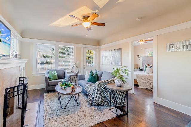 3586 3588 Orange Avenue, San Diego CA: https://media.crmls.org/mediaz/6a4f8ce7-de23-45cd-a1e1-140546297551.jpg