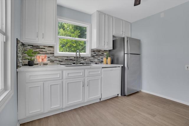 215 Winton Avenue, Hayward CA: https://media.crmls.org/mediaz/6a4fbb7d-f963-4712-a83b-54801c66d017.jpg