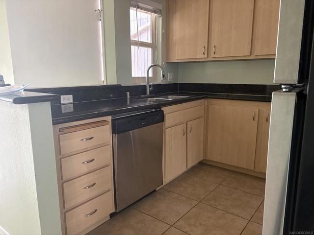 5962 Rancho Mission RD, San Diego CA: https://media.crmls.org/mediaz/6a50c63d-4ece-4064-a1cf-0132ddee9288.jpg