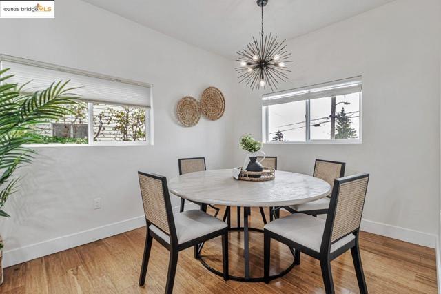 7900 Michigan Ave, Oakland CA: https://media.crmls.org/mediaz/6a50f048-eb9a-41b6-a36c-527f9077151f.jpg