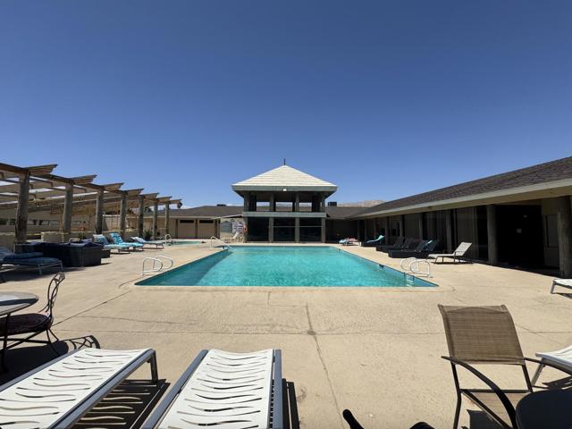 15500 Bubbling Wells Road, Desert Hot Springs CA: https://media.crmls.org/mediaz/6a51317a-1467-4552-ac0d-83981aa0f09c.jpg