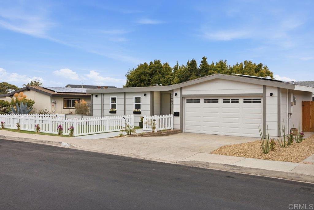 2663 Tonto Way - photo 2