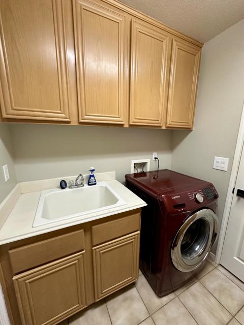 3827 Sandy Point Drive, Blythe CA: https://media.crmls.org/mediaz/6a52bd6e-179d-4275-9112-7dc1e6c9bd47.jpg