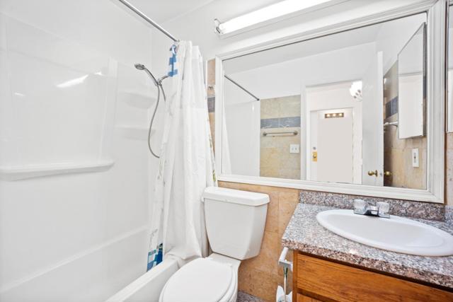 441 W Macarthur Boulevard, Oakland CA: https://media.crmls.org/mediaz/6a5334f7-faa3-4f86-b444-82cb27d0d746.jpg