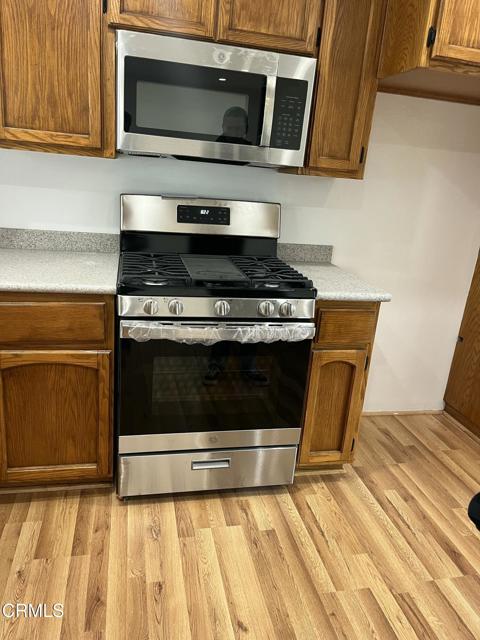 571 Dorena Drive, Newbury Park CA: https://media.crmls.org/mediaz/6a53d7de-39a4-4af9-aa5b-d53f82dda96f.jpg