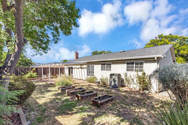 3527 Pine Creek Drive, San Jose CA: https://media.crmls.org/mediaz/6a552590-c596-4d9d-bdb9-8adda103d990.jpg