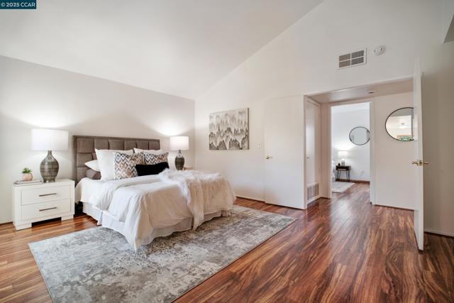 232 Jewel Terrace, Danville CA: https://media.crmls.org/mediaz/6a5530f3-85bf-4e73-9442-af5489c8a1f8.jpg