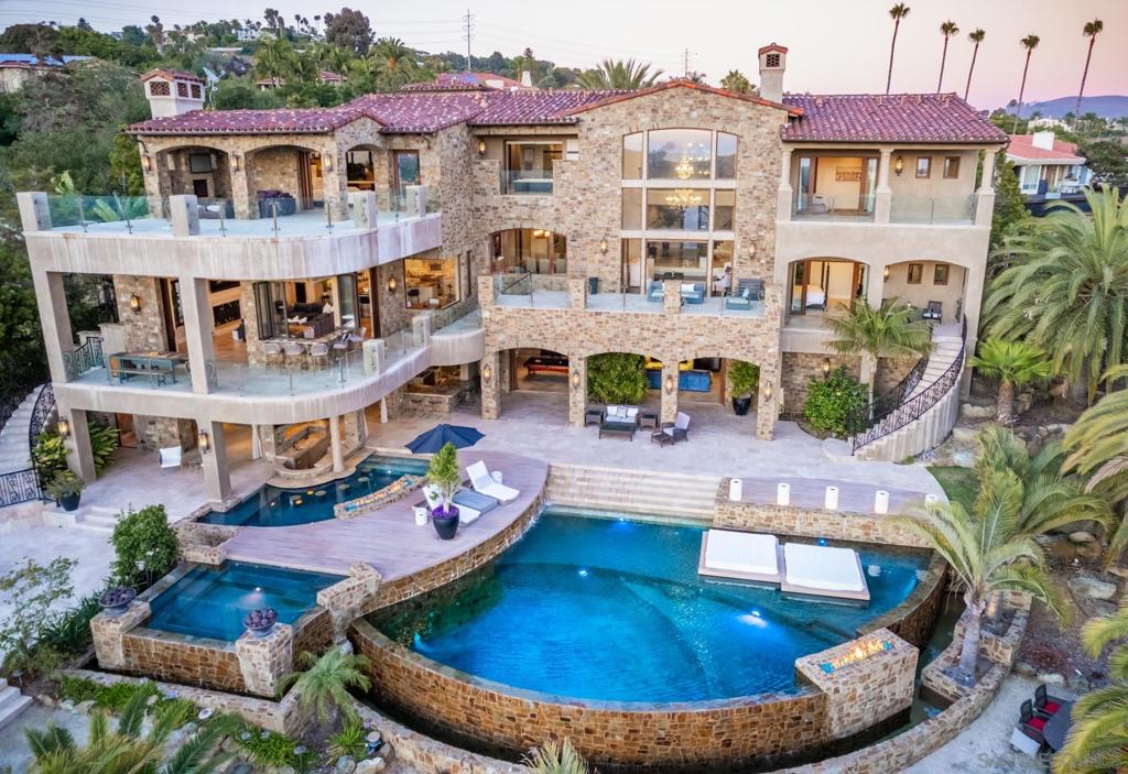 MLS #250035345SD image #30