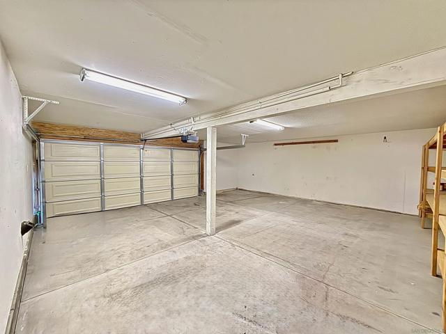 3669 Calavo Dr, Spring Valley CA: https://media.crmls.org/mediaz/6a595598-2f12-40fc-a331-341f0152e02c.jpg