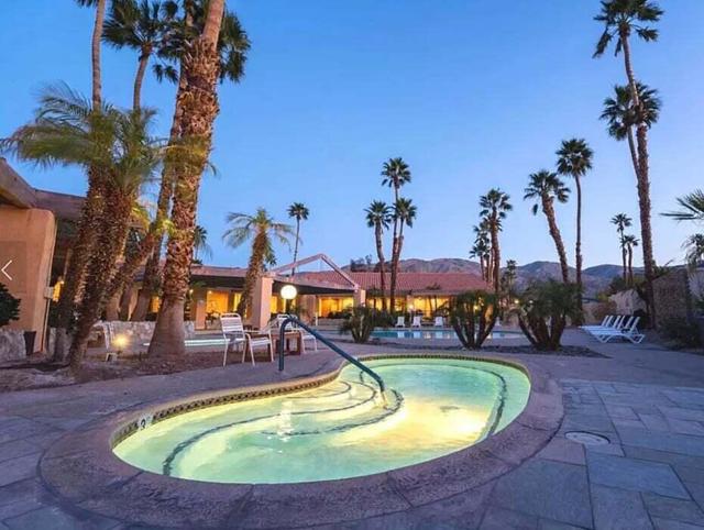 74711 Dillon Road, Desert Hot Springs CA: https://media.crmls.org/mediaz/6a5986fc-098f-4cc9-af1e-13efd445c47f.jpg