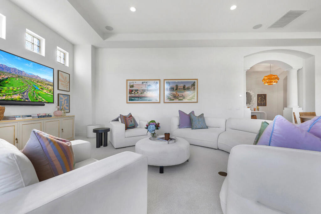 MLS #219140206DA image #11