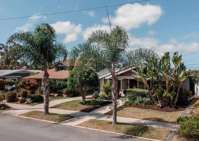 3424 Pershing Ave, San Diego CA: https://media.crmls.org/mediaz/6a5bc53e-31f4-446b-bdaf-b7e2d3c2e31e.jpg