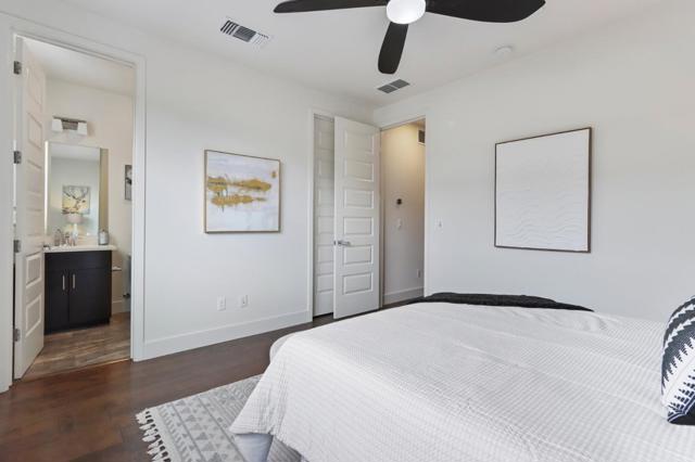 Image 32 of 41 For 457 Diller Street